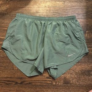 Nike tempo shorts